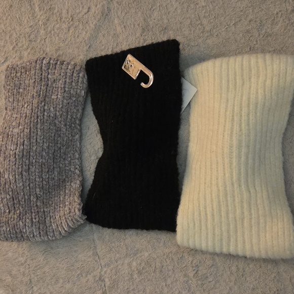 A New Day Ear Warmer Headband Bundle Of 3 - Picture 6 of 6